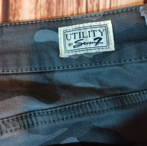 Women's utility by seven7 jeans camouflage